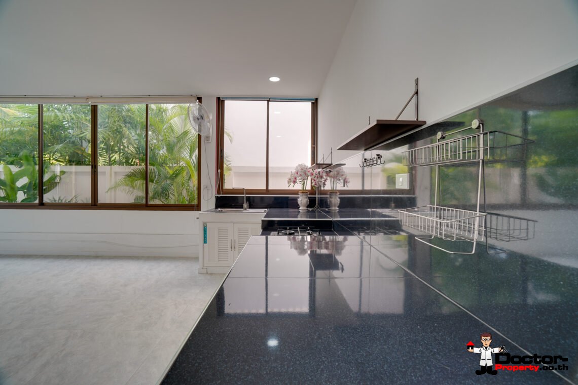 2 Bedroom Pool Villa in Ban Tai, Koh Samui – For Sale